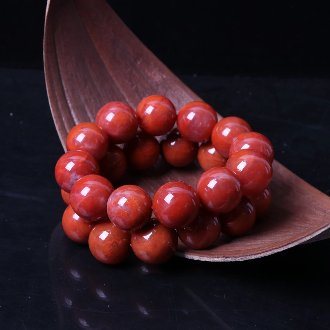 高品精美南红玛瑙20mm左右圆珠手串一条n639（多样性发其一）