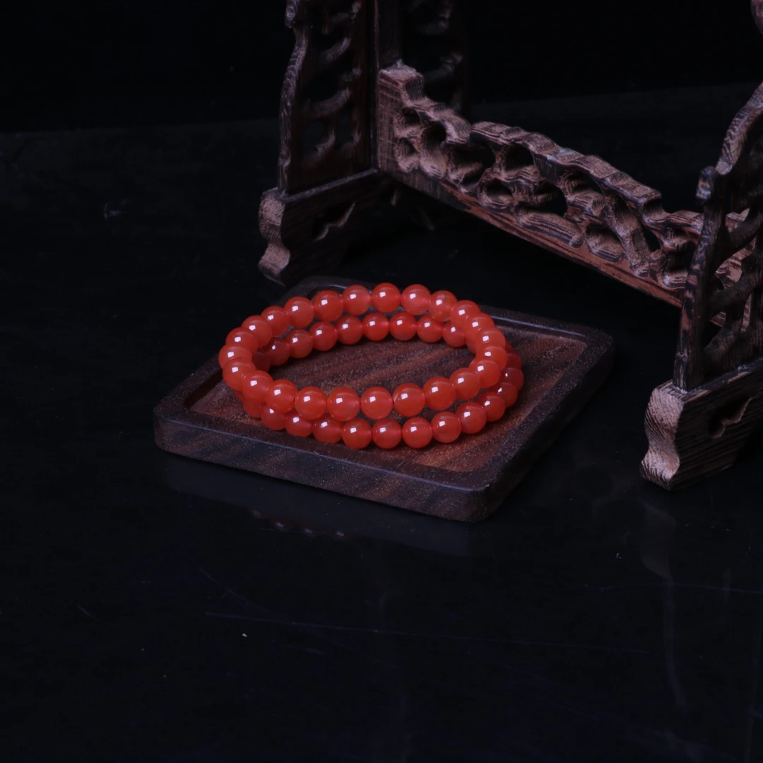 保山南红玛瑙7mm左右圆珠手串一条2n733（多样性发其一）