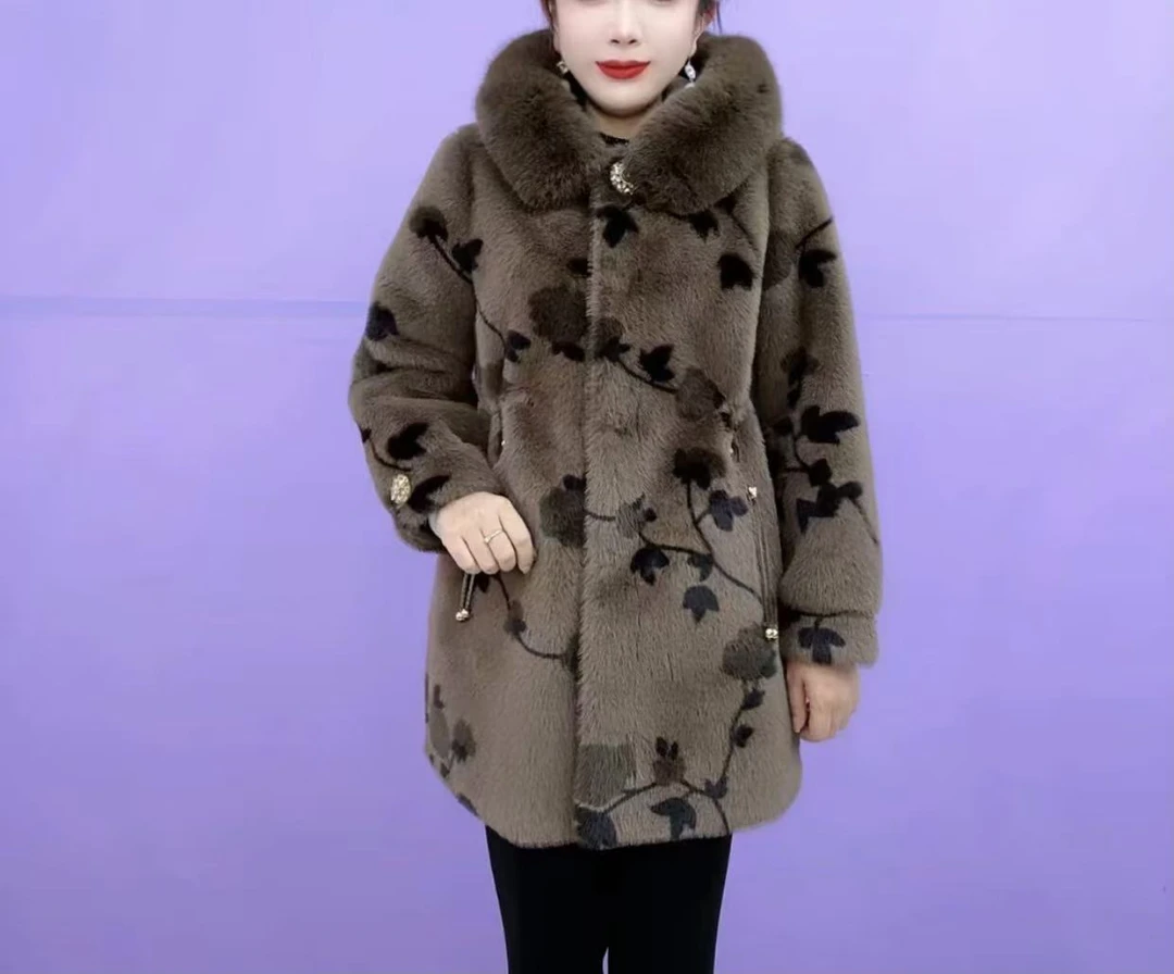 冬季新款时尚中长款抽腰连帽大毛领大气高档妈妈外套