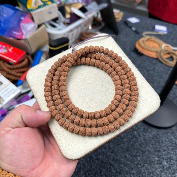 玉麒麟长串 龙鳞纹小金刚菩提 尺寸1.0mm左右