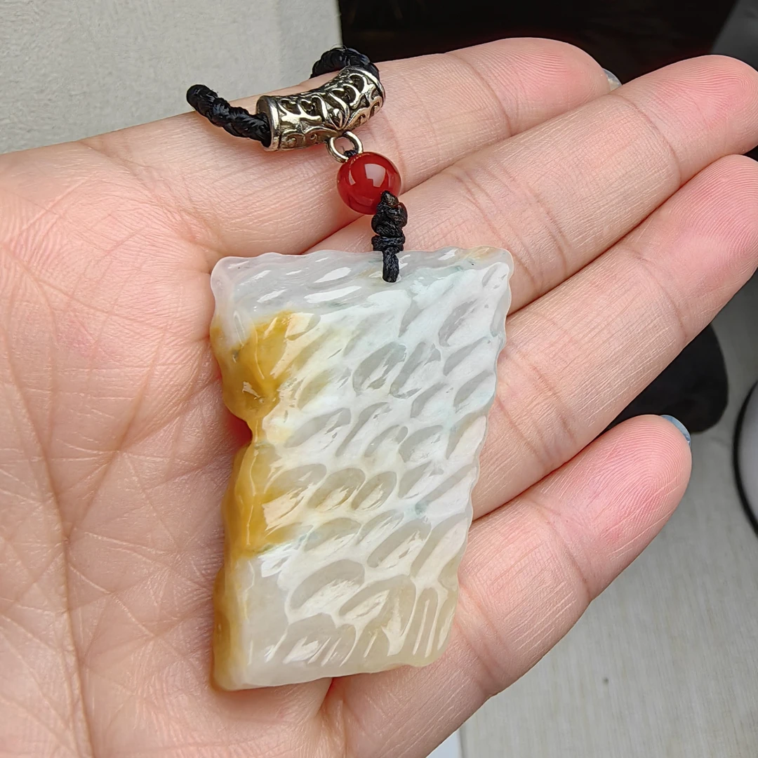 天然翡翠吊坠小冰件腾冲老料黄翡冰飘花绿色种水雕刻