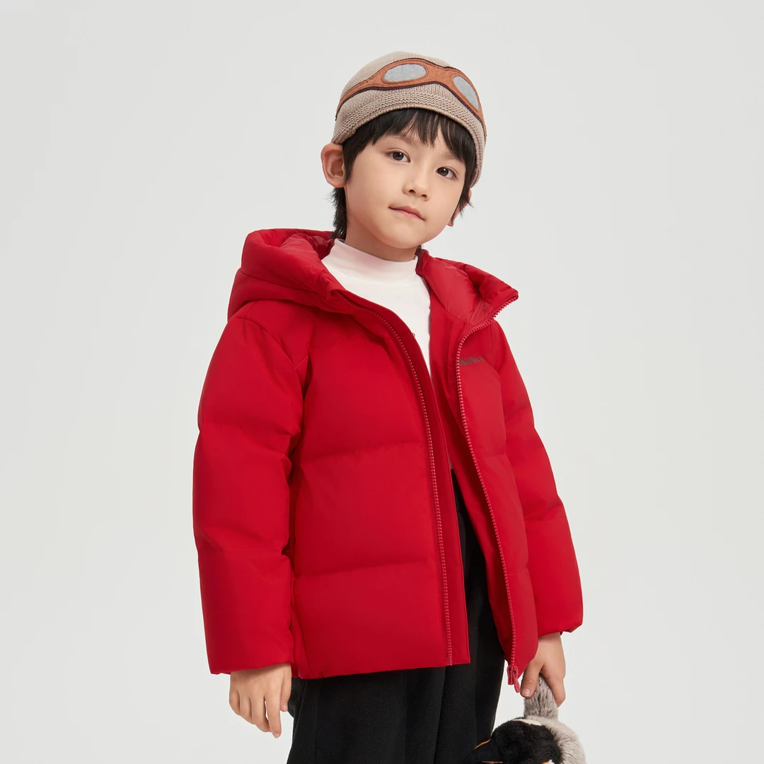 波司登2024冬季新款儿童短款时尚童趣羽绒服T40143130