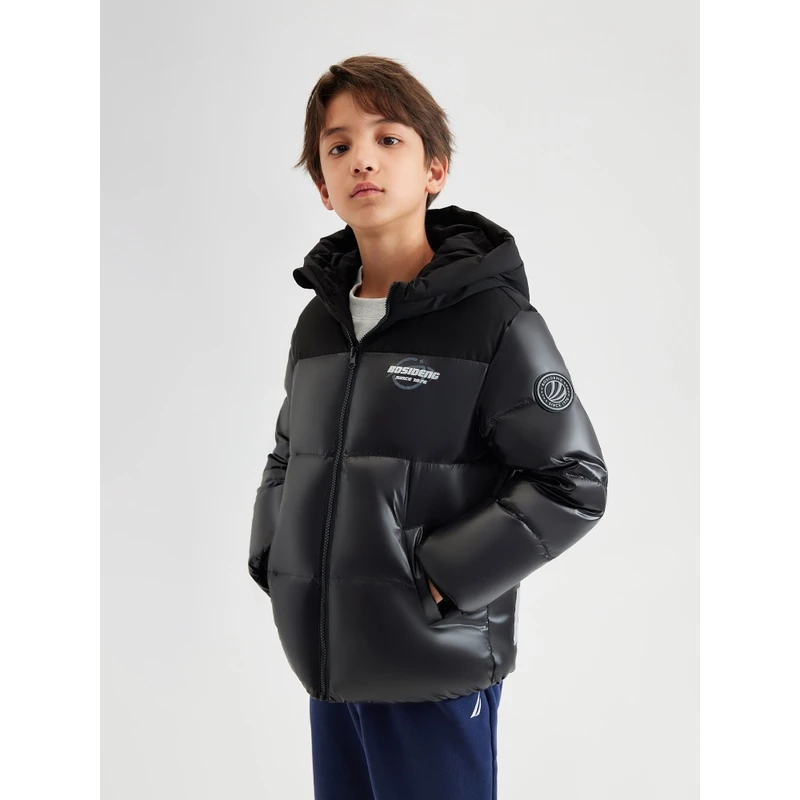 波司登儿童百搭拼接运动抗菌轻暖感羽绒服男中大童外套T10143111E