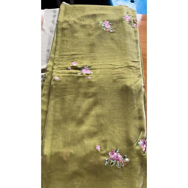 绣花真丝绒面料138幅45丝//一经裁剪不支持七天无理由