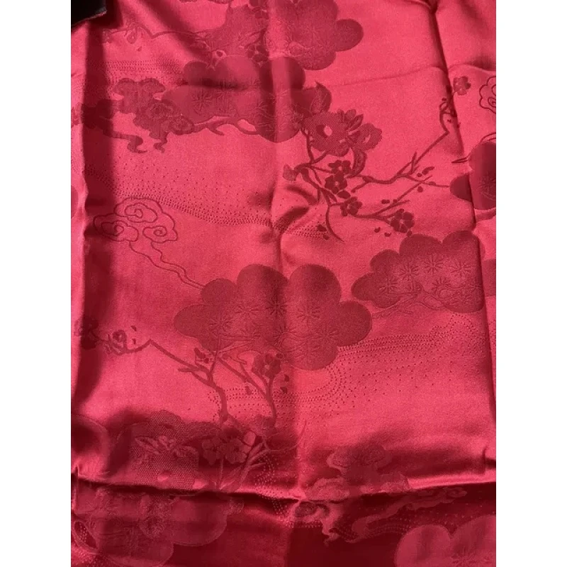 红色和风梅花提花重缎110幅36姆米1.47米//一经裁剪不支持七天无