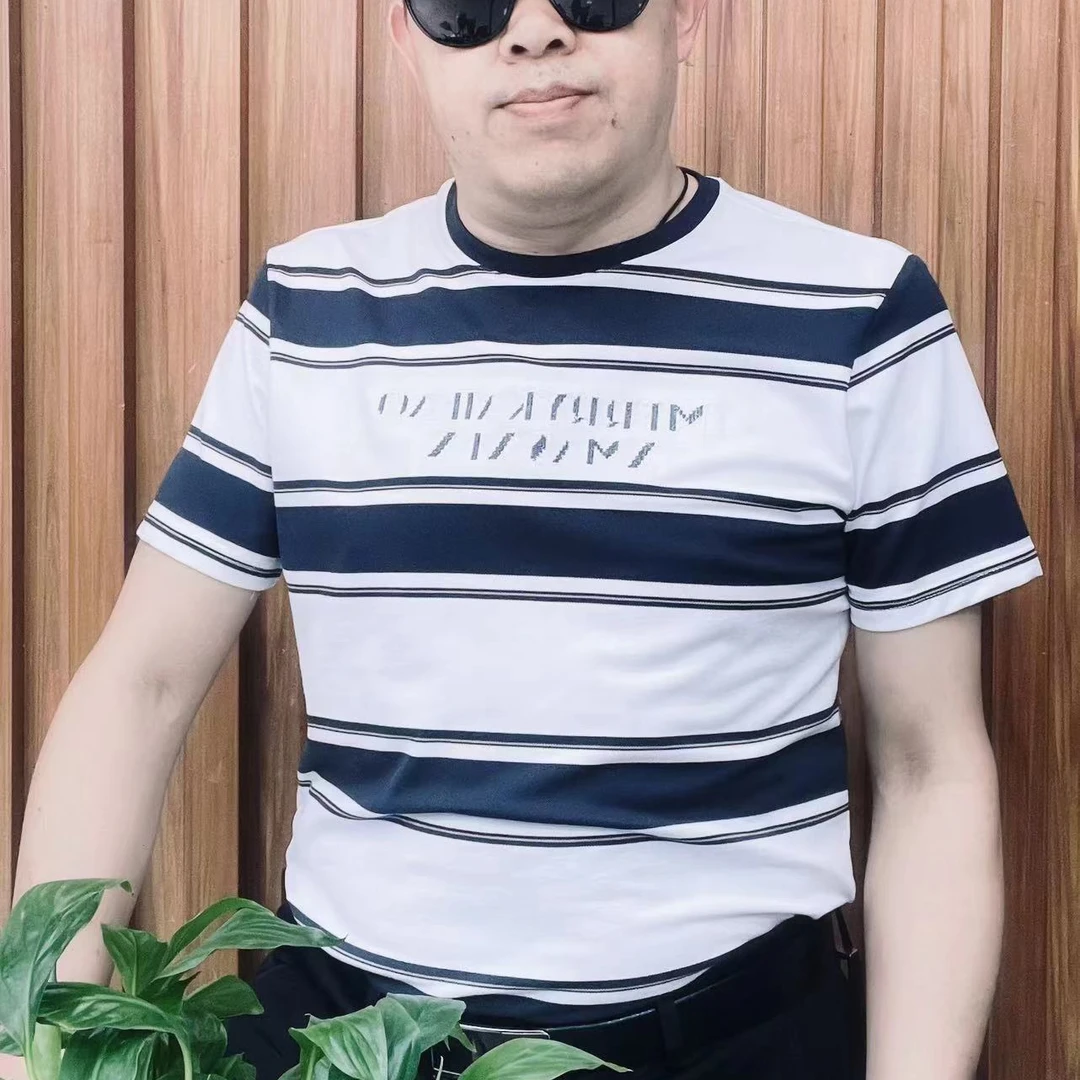 夏季时尚圆领短T高考毕业季大码男士休闲百搭半袖宽松潮流