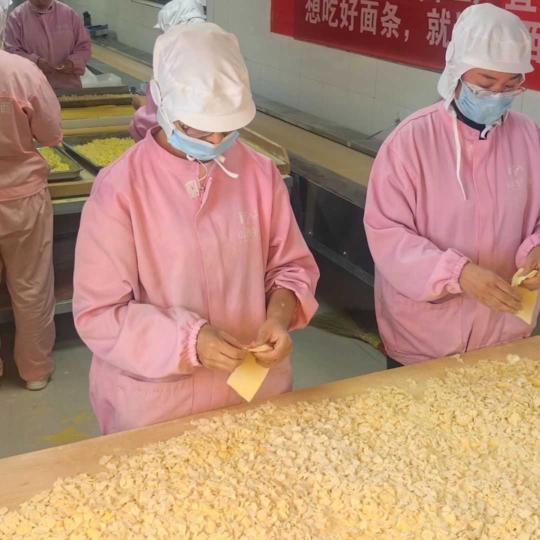 山西纯手工揪片鲜面