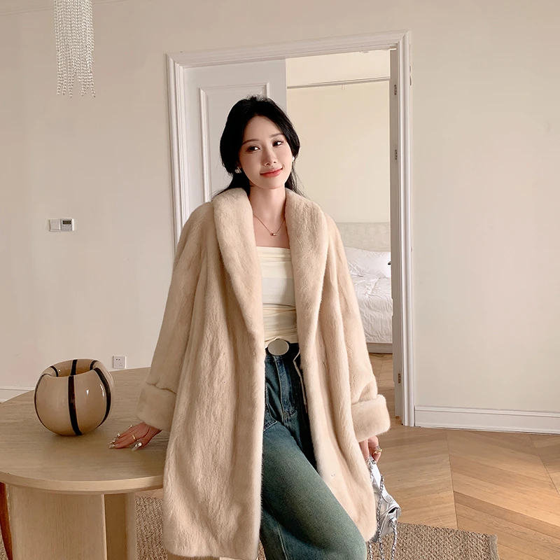 进口天鹅绒貂皮大衣女中古挽袖慵懒中长款整貂水貂皮草外套青果领