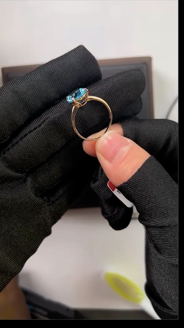 【闪购商品】托帕石戒指18K金镶嵌22