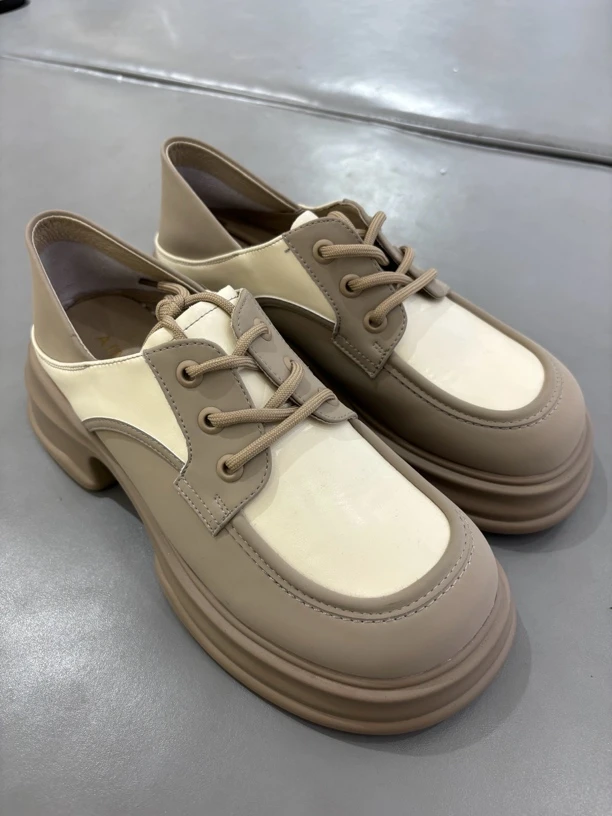 313124618e漫步佳人韩系系带乐福鞋