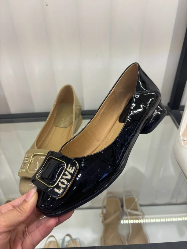 253113752e漫步佳人浅口单鞋