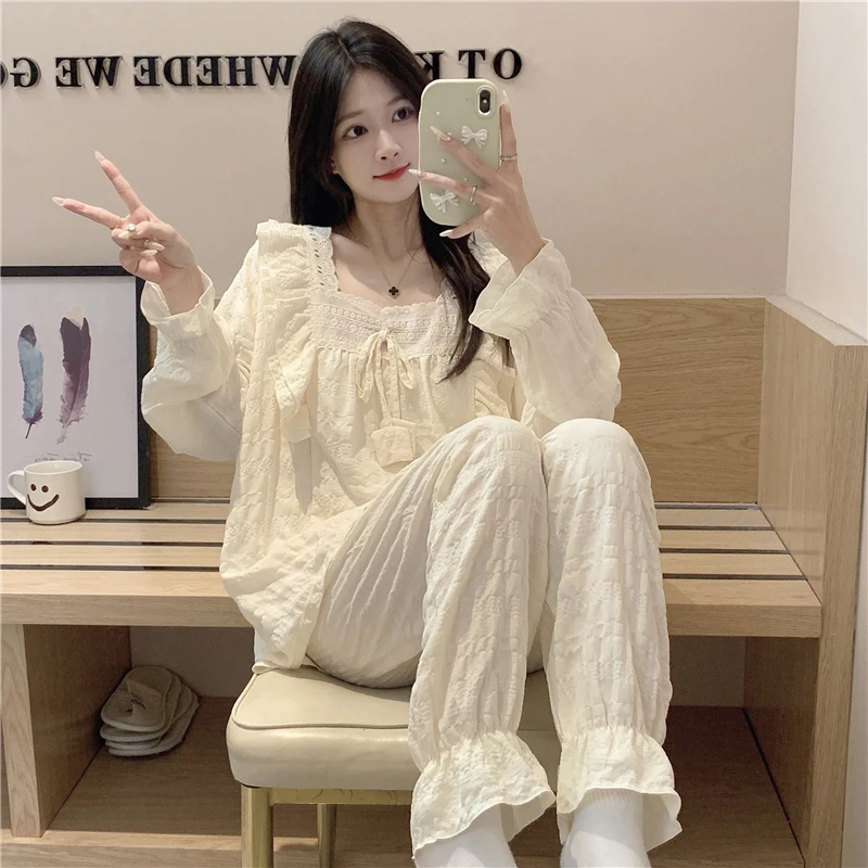 带胸垫长袖睡衣套装女春秋冬季2024新款甜美公主风花边杏色家居服