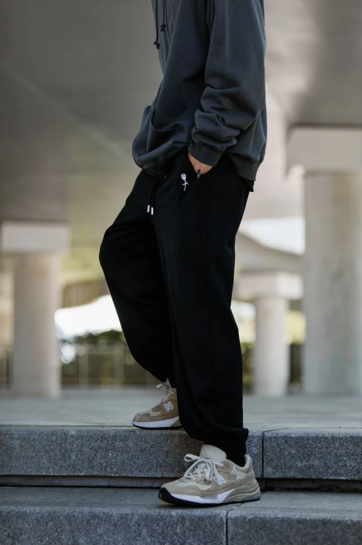 秋冬简约玫瑰刺绣长裤百搭束脚卫裤-21103