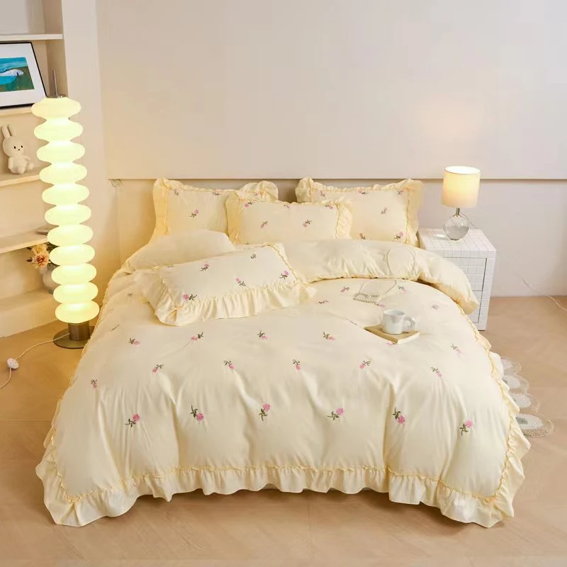 160   小花黄色四件套