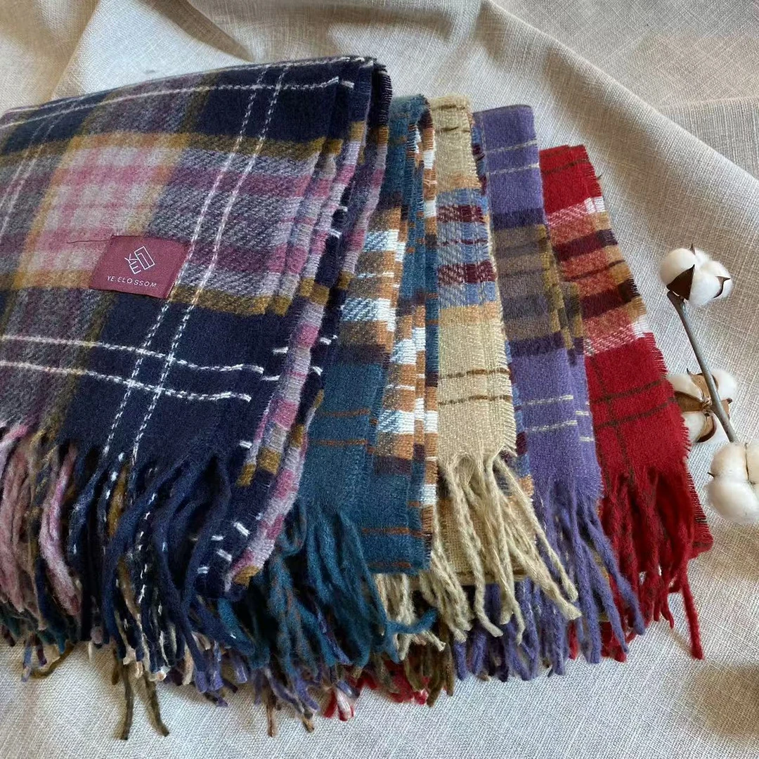 复古格纹撞色流苏围巾秋冬保暖格子百搭仿羊绒围脖女M7633