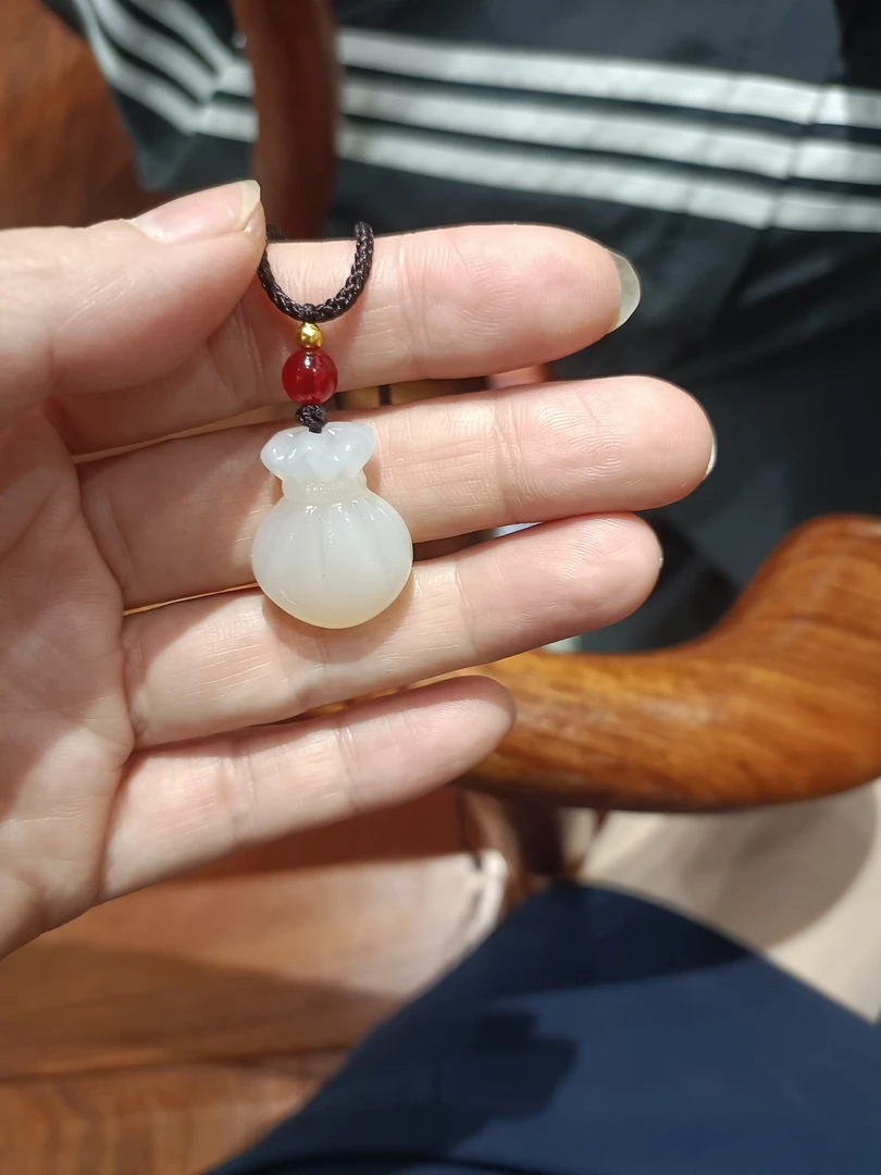 精美，玉髓小福袋