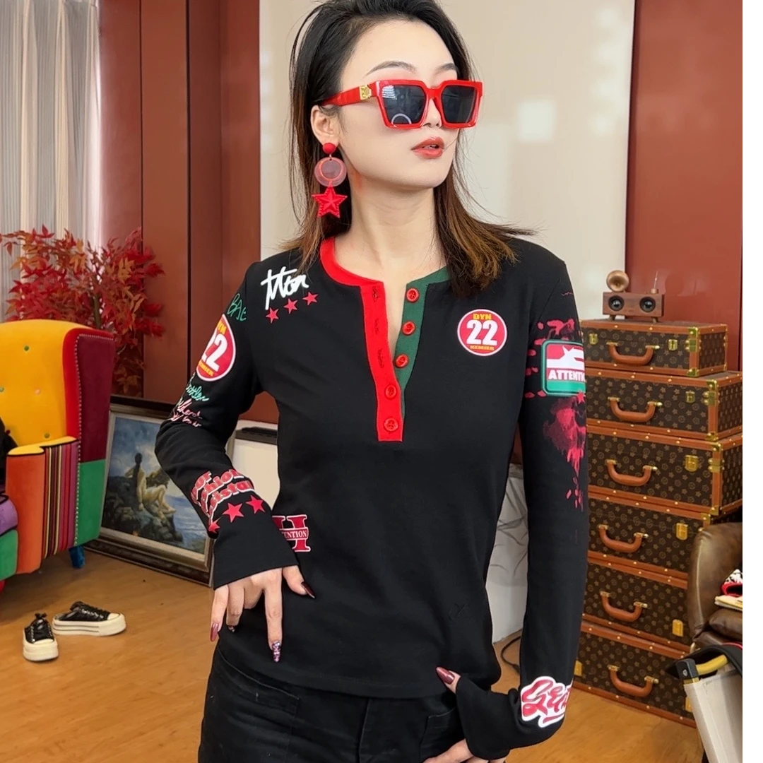 KM50071长袖修身拼接印花T恤纽扣打底衫