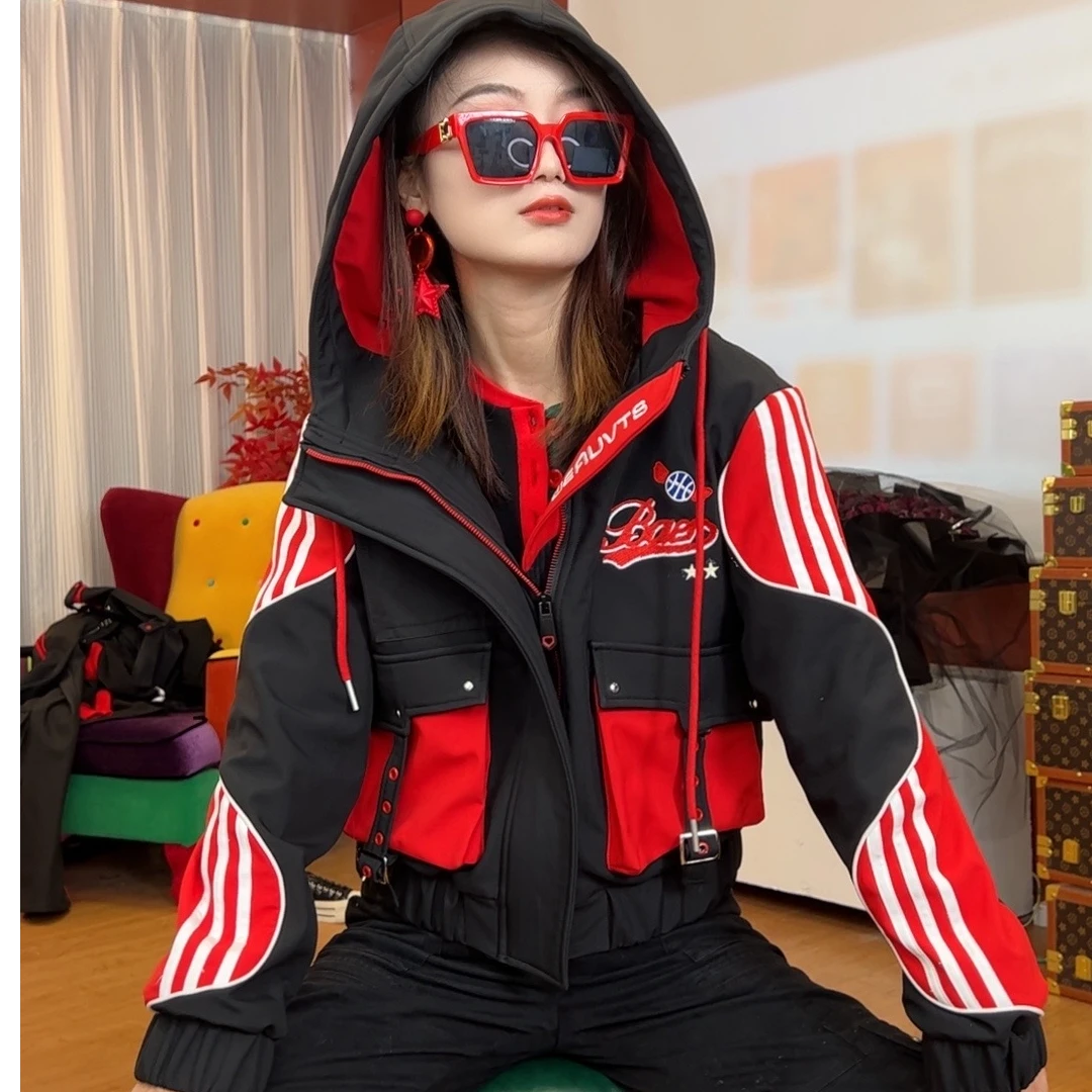 柯米儿KM50058运动休闲短外套