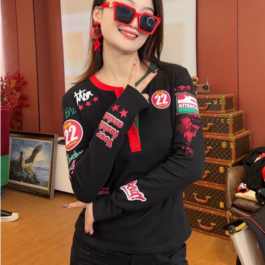 KM50071长袖修身拼接印花T恤纽扣打底衫