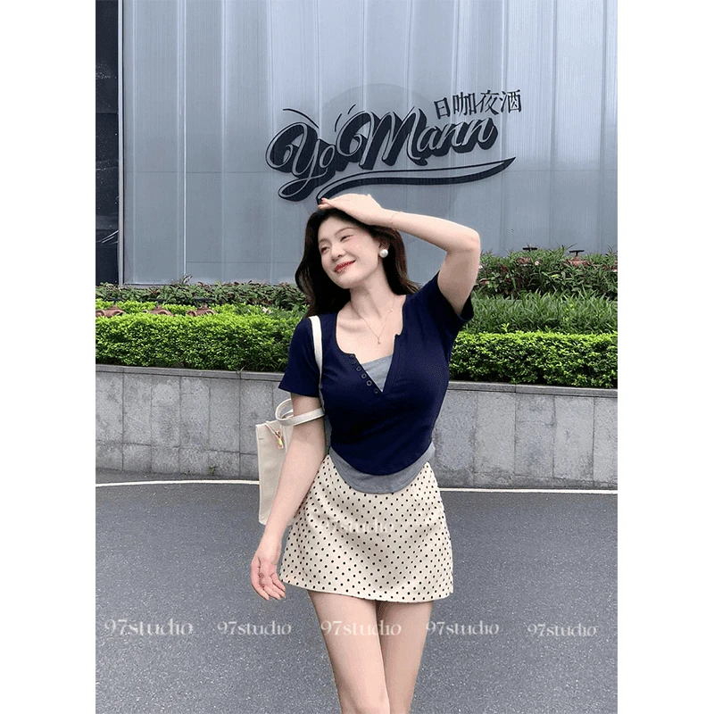 【清货】胖MM大码女装新款显瘦气质小众V领设计感短袖正肩T恤上衣