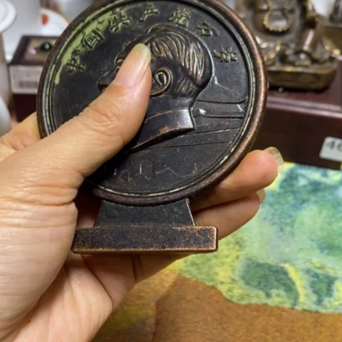 瓷片直播间展示商品