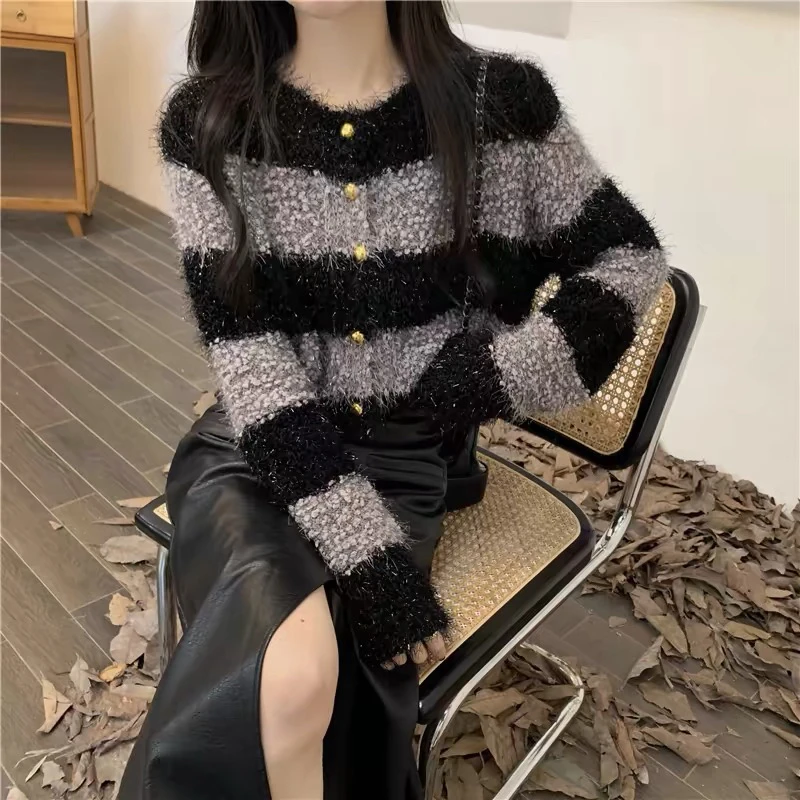 单拍上衣/裙子/裤子~新款时尚女生夏秋季辣妹气质显瘦上衣裙子