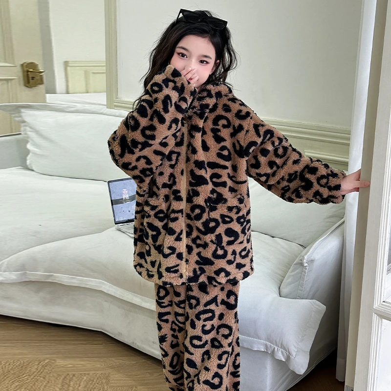 TQ2523女童睡衣豹纹连帽冬加厚法兰绒套装女孩中大童珊瑚绒家居服