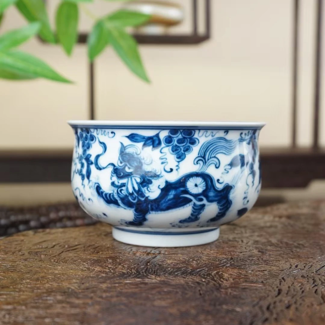 怀山堂仿元手绘青花瓷双狮炉式主人杯柴窑景德镇茶杯全手工釉下彩