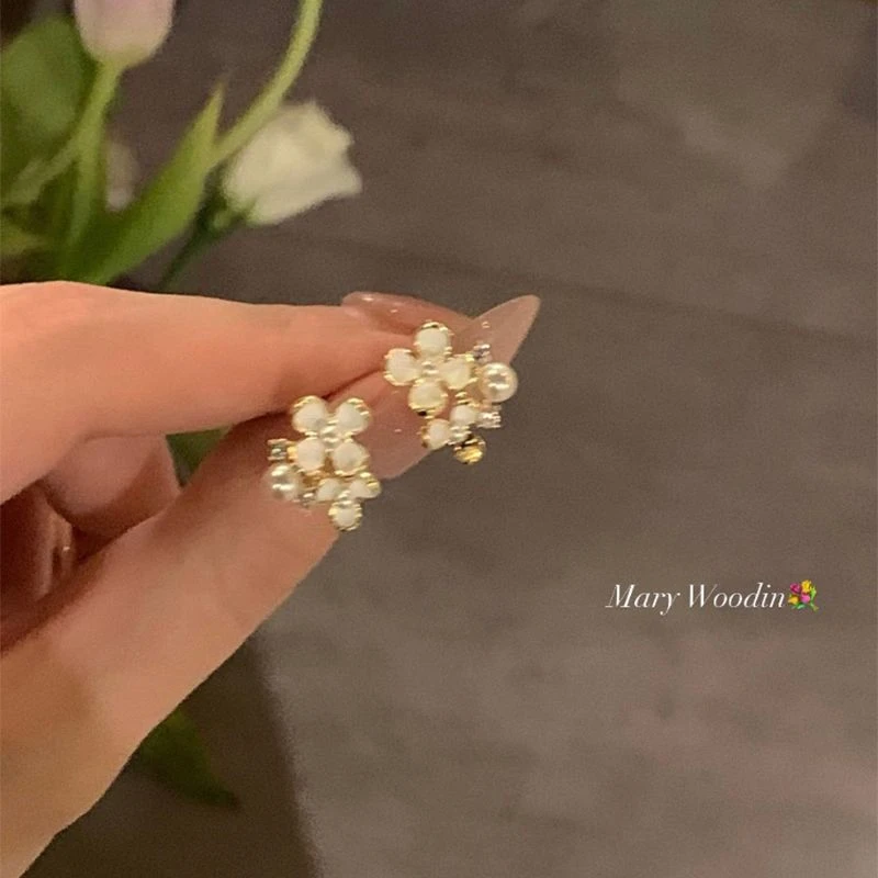 合金耳饰 迷你珠珠花朵耳钉女小众设计感高级耳饰耳环小巧无耳洞