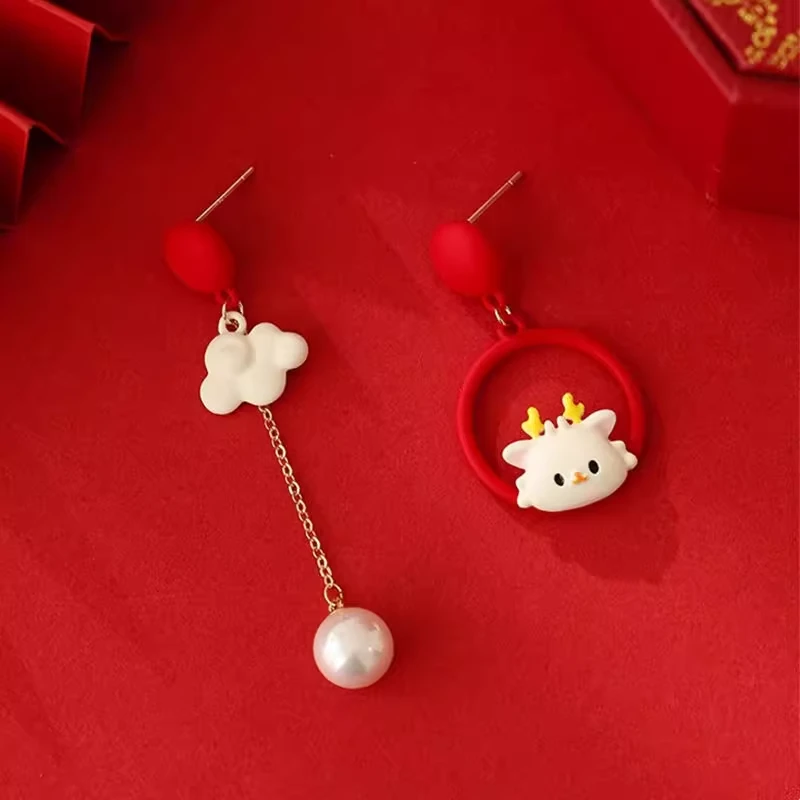 合金耳饰 气质龙年耳饰本命年2024新年过年耳钉春节高级感轻奢