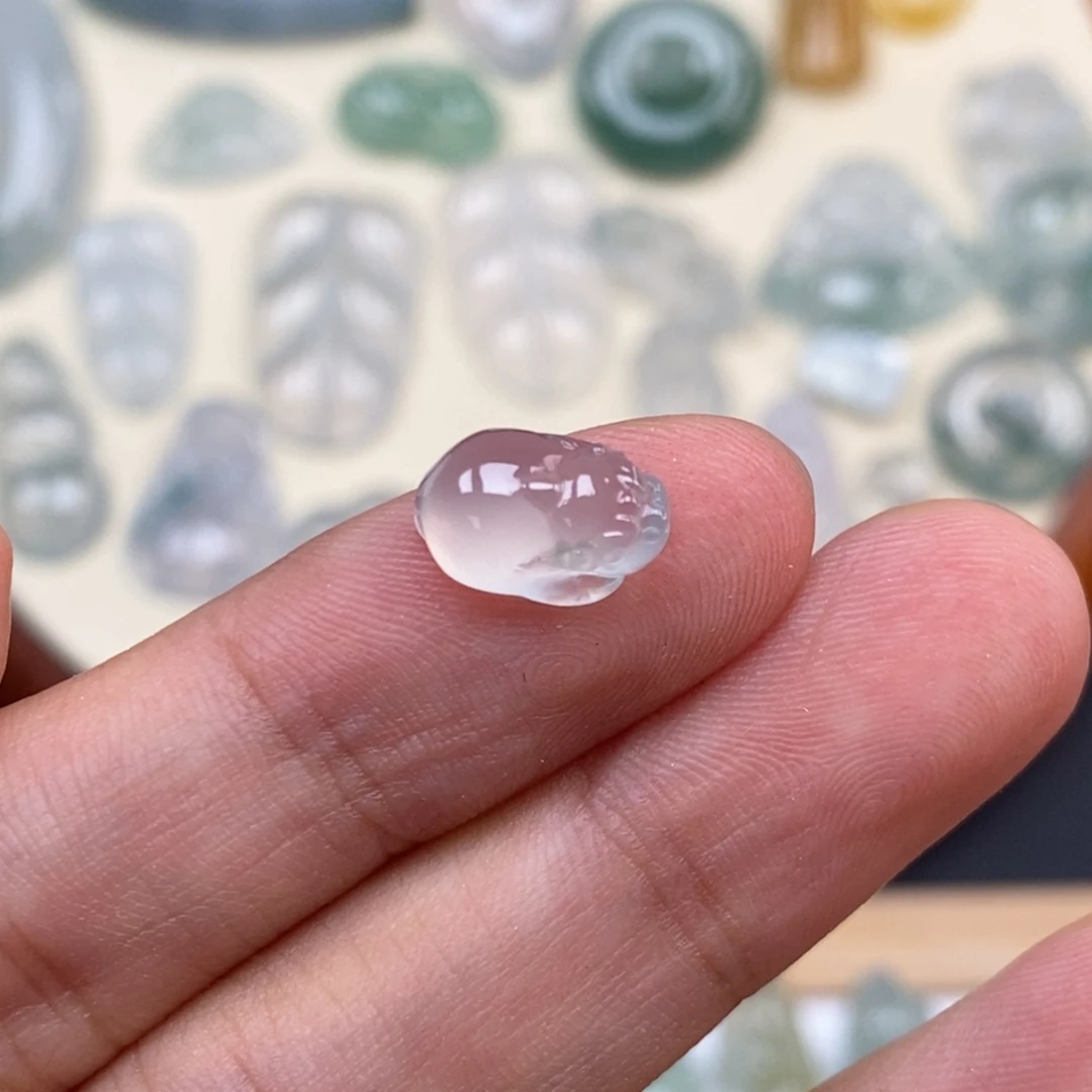 翡翠颈饰未镶嵌华*三脚金蟾