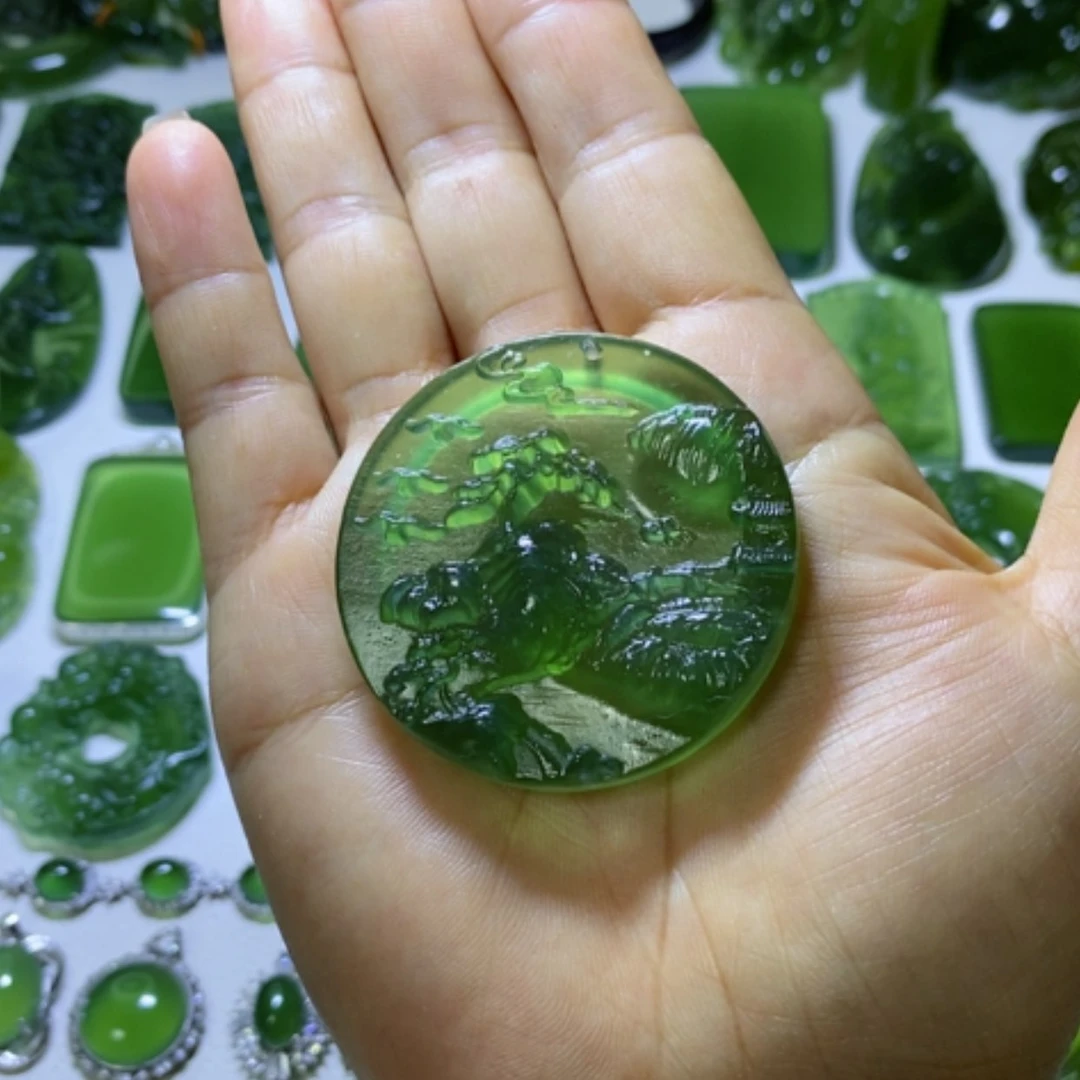 【闪购商品】蛇纹石玉颈饰未镶嵌