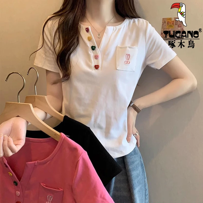 啄木鸟v领女士短袖t恤女洋气上档次正肩上衣显瘦遮肉夏季女装小众