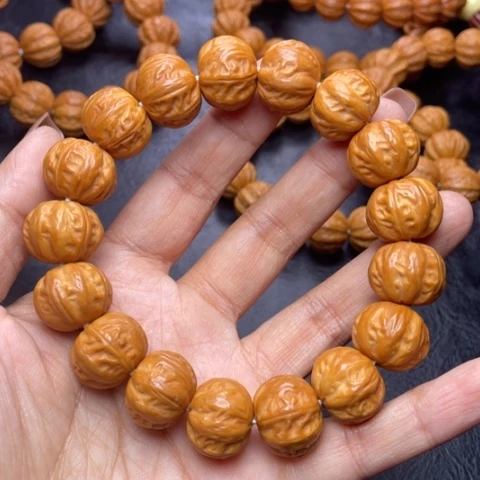 猴头核桃吊坠牛*17；g h j k k