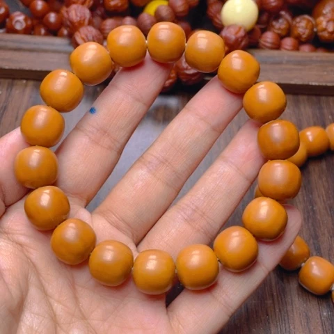 猴头核桃吊坠?****杨12d g j k k