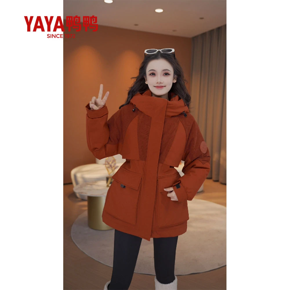 鸭鸭羽绒服女中长款2024冬季新品时尚百搭连帽鸭绒保暖羽绒服w