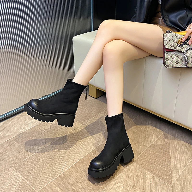 小个子圆头擦色厚底短靴女2024新款粗跟后拉链英伦风女靴