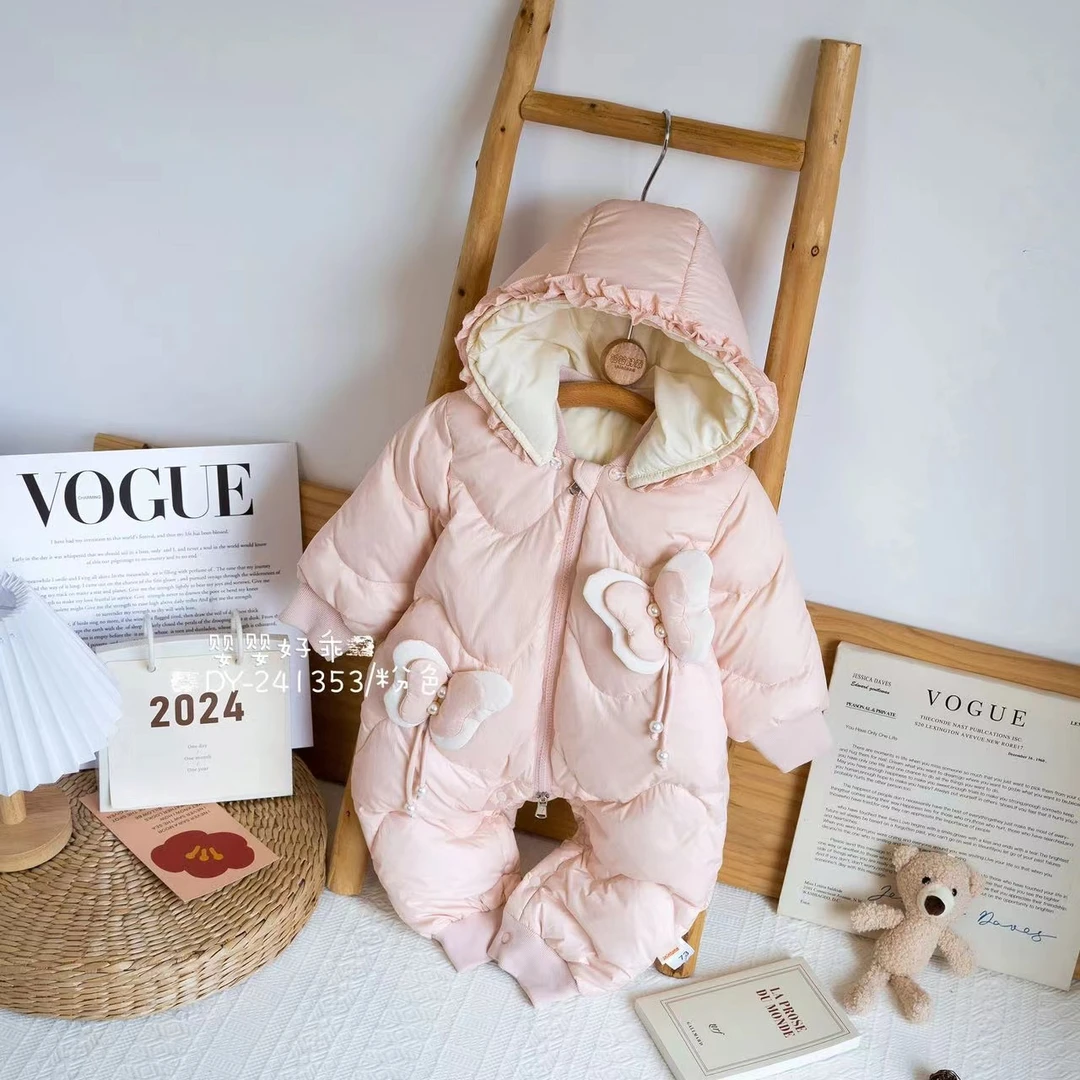 冬季婴儿宝宝婴幼儿连体衣羽绒两只蝴蝶羽绒服白鸭绒羽绒服1353