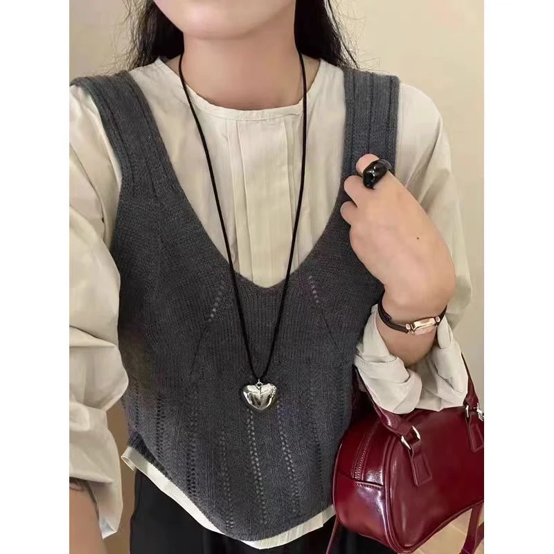 针织马甲女款爆款2025新款坎肩马夹背心宽松韩版上衣女时尚短款