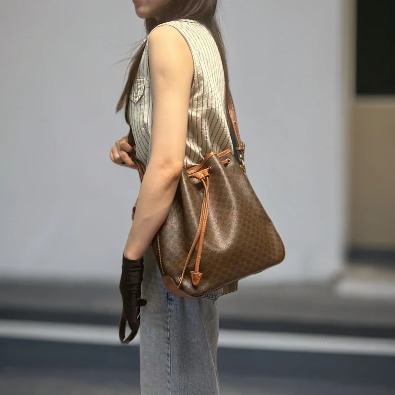 90新 Celine/思琳 思琳老花抽绳水桶复古