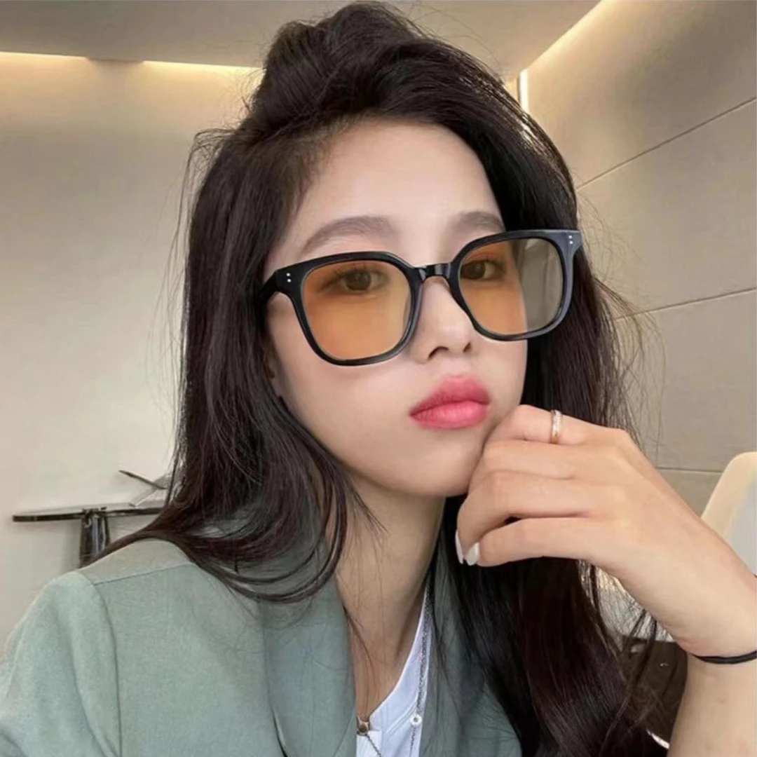 ins风墨镜腮红眼镜自带妆感网红爆款防蓝光女黑框眼镜时尚复古