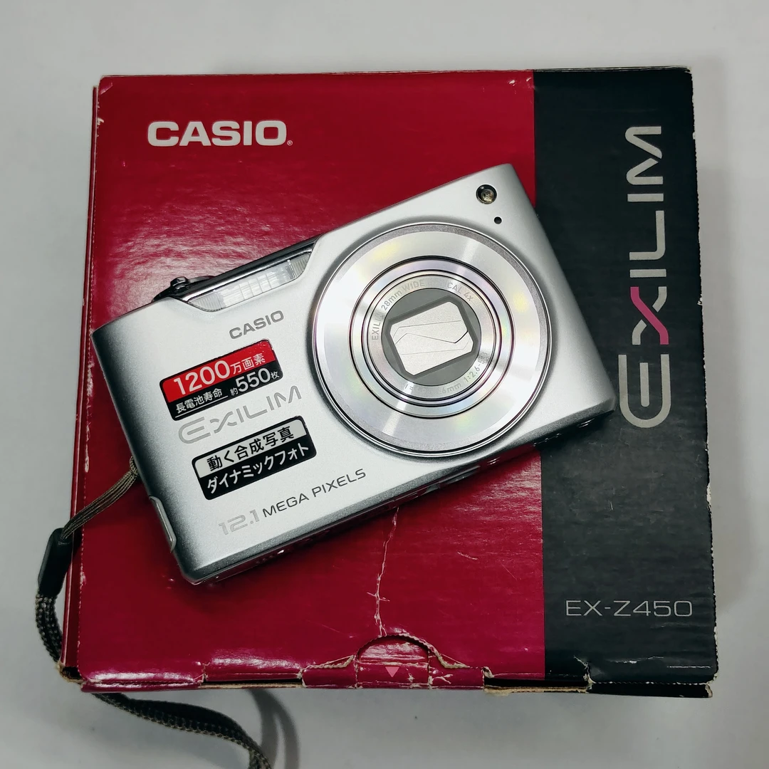 9新 Casio/卡西欧 z450有暗角中文/1210万像素4倍光学美颜美景