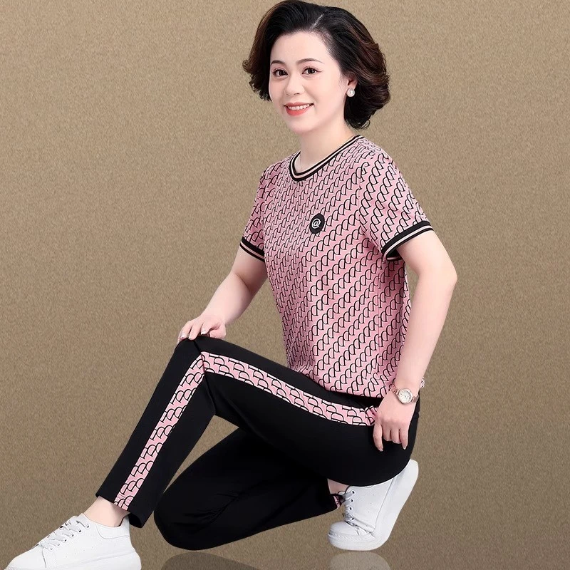 中年妈妈夏装短袖T恤中老年运动套装女夏季大码夏天上衣服两件套