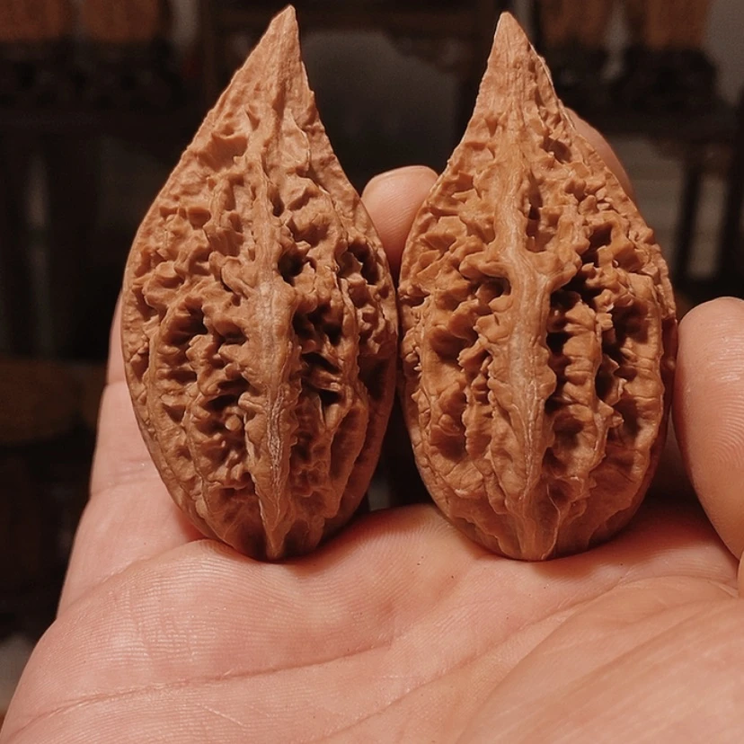 【闪购商品】文玩核桃吊坠摇****节