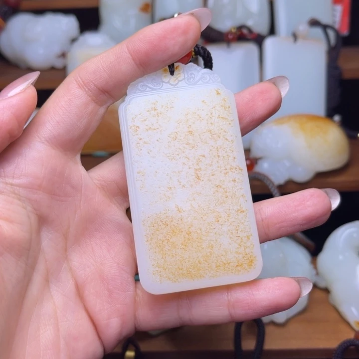 和田玉挂件未镶嵌