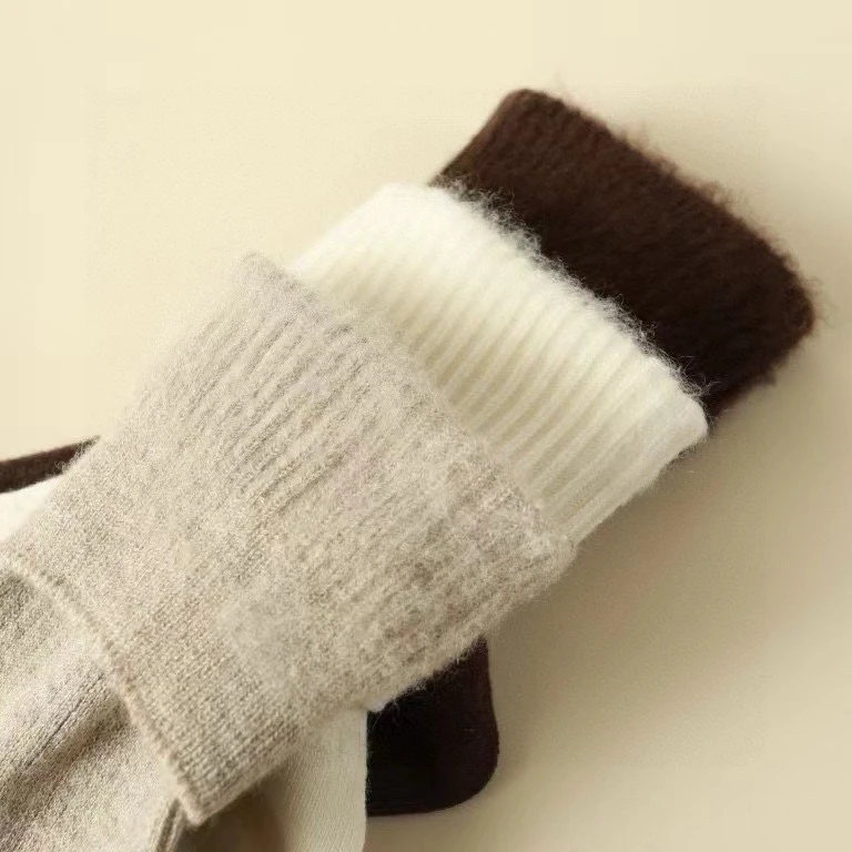 冬季男女长筒宽口羊毛加厚磨羊毛袜不勒脚宽口袜