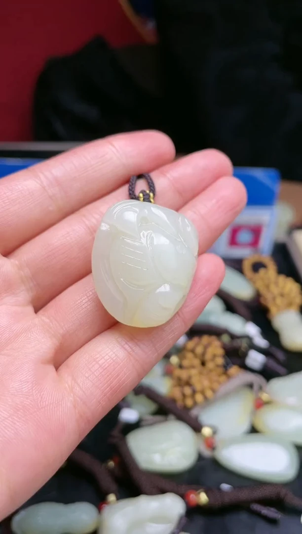 【闪购商品】和田玉颈饰未镶嵌1