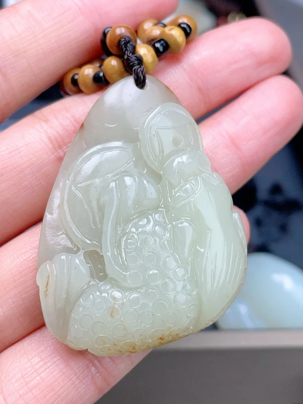 和田玉金蟾吊坠205