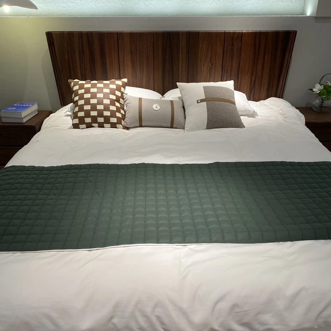 W9615#实木床胡桃木1.8米主卧新中式双人床1.5米现代简约储物大床