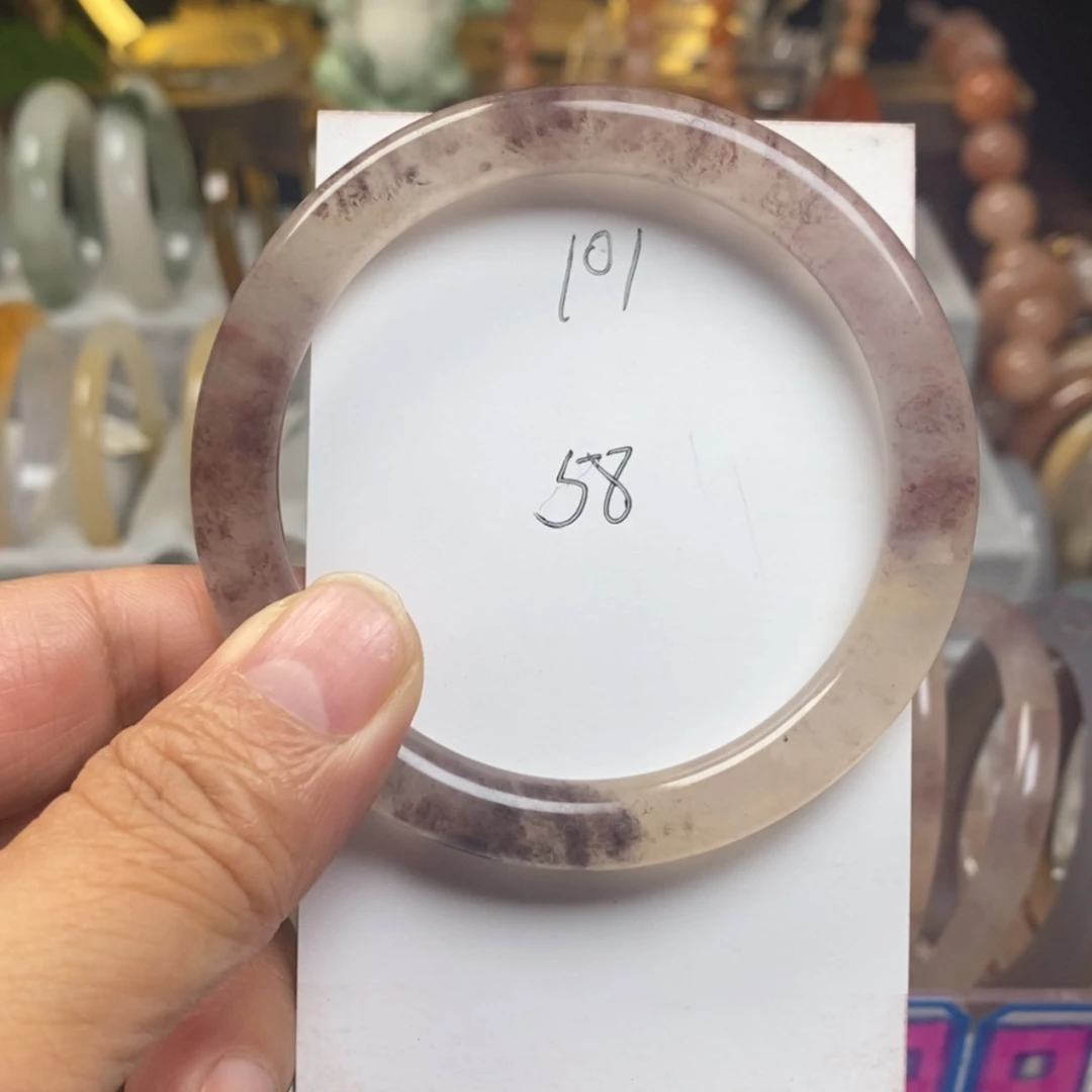 【闪购商品】石英质玉手镯未镶嵌